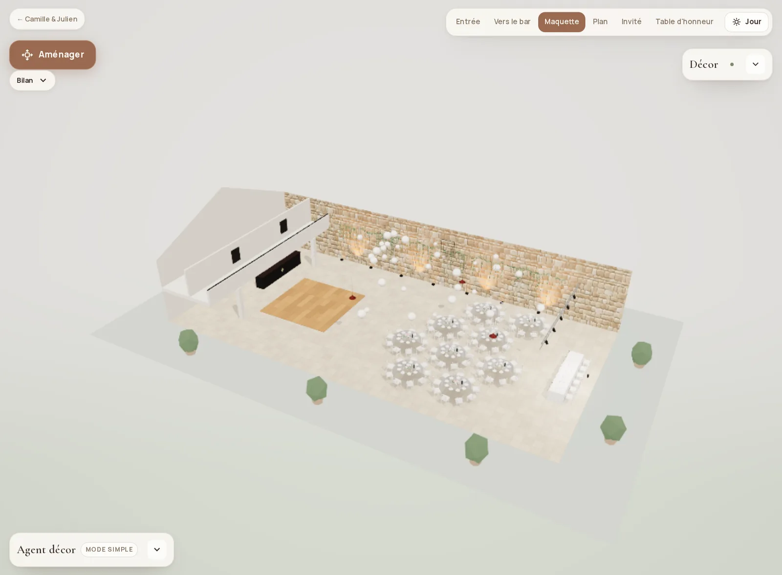 Vue d'ensemble de la salle en maquette, murs et toit rendus transparents